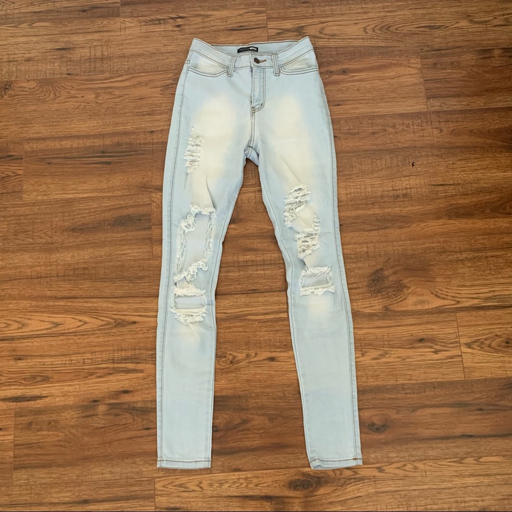 Distressed high-waist denim - Picture 1 of 3